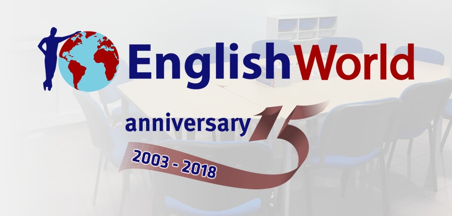 ¡ English World cumple 15 años !